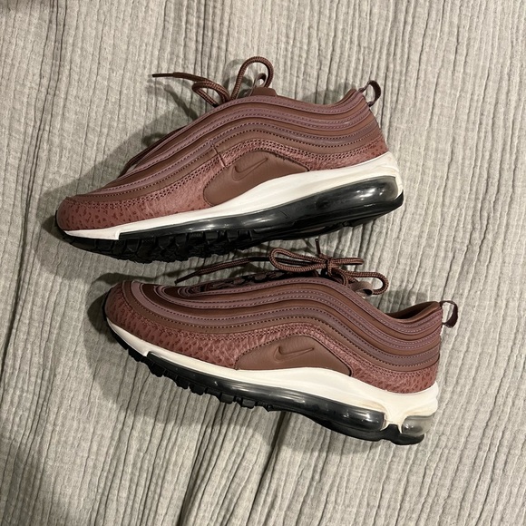 Nike Airmax Smokey Mauve - Picture 3 of 4